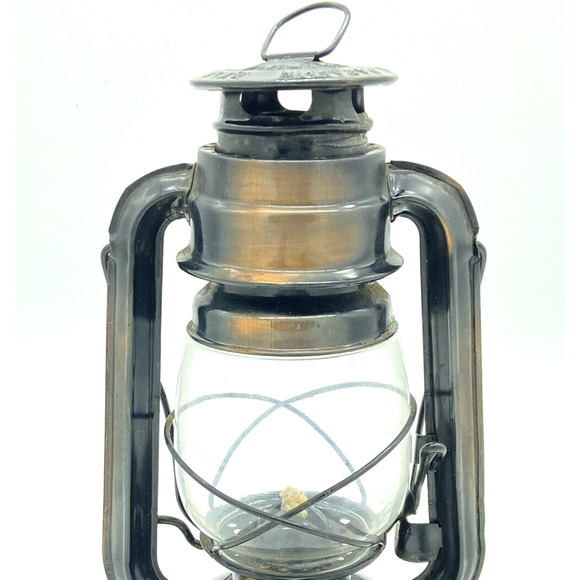 Vintage metal Oil Lantern 10" tall HM102 Copper Black Paraffin Use Only - Picture 2 of 12